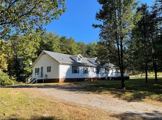 150 Boxer Ln, Elkin, NC 28621