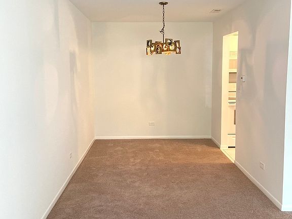 3rd image of 1112 Castilian Ct #C106