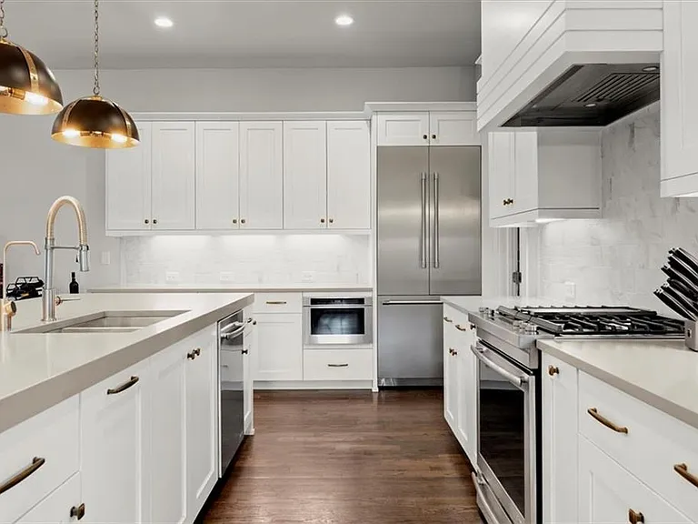4001 Haverhill Dr NE — Photo 18