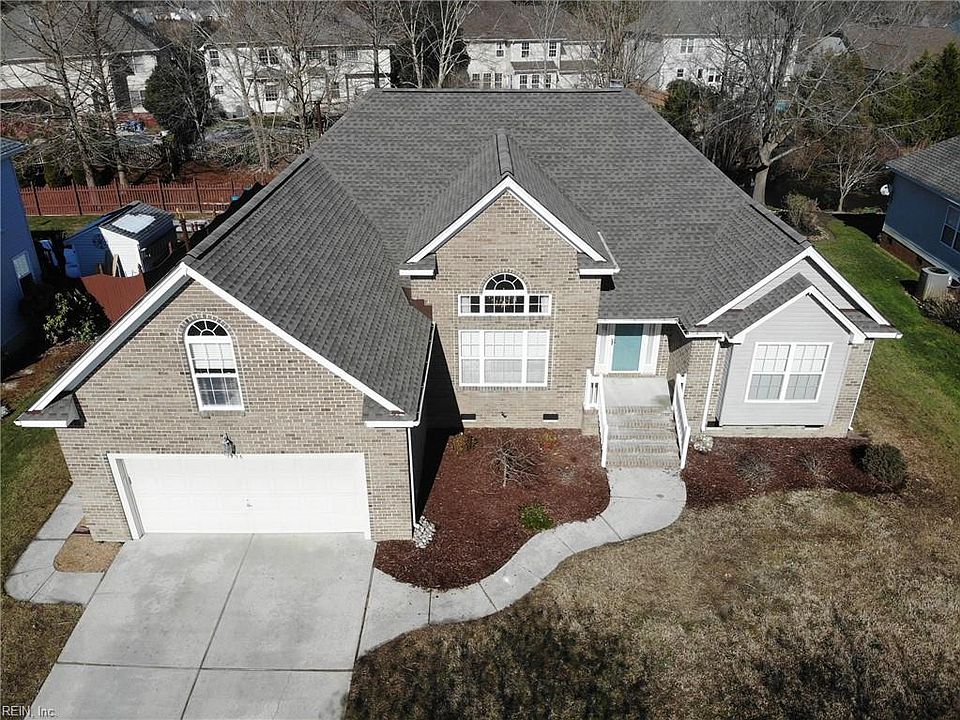 Ranch with a new 30 year architectural roof
