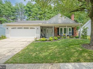 30 Deep Hollow Ln N, Columbus, NJ 08022