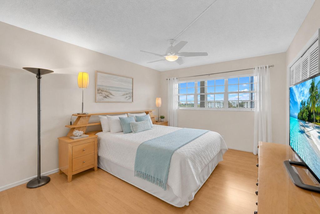 605 Oaks Drive #907, photo 7