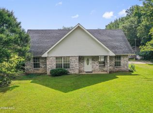 10820 Cherokee Rose Rd, Vancleave, MS 39565
