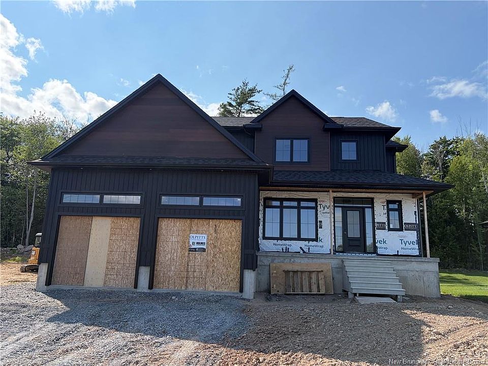 1st image of 30 Salisbury Cres