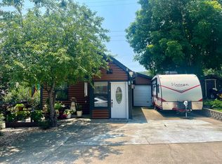 177 Bears Paw Way, Hollister, MO 65672