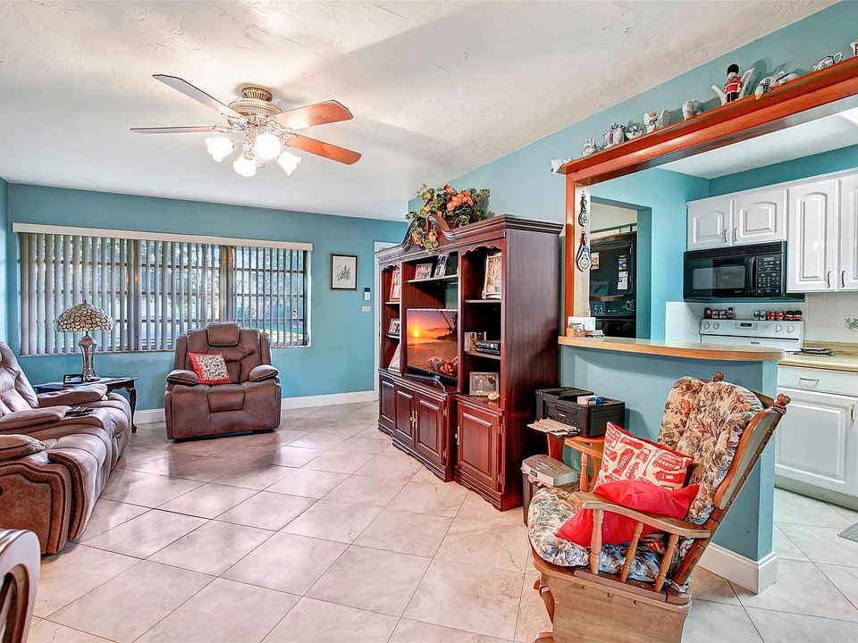 1st image of 20225 SW 106th Avenue