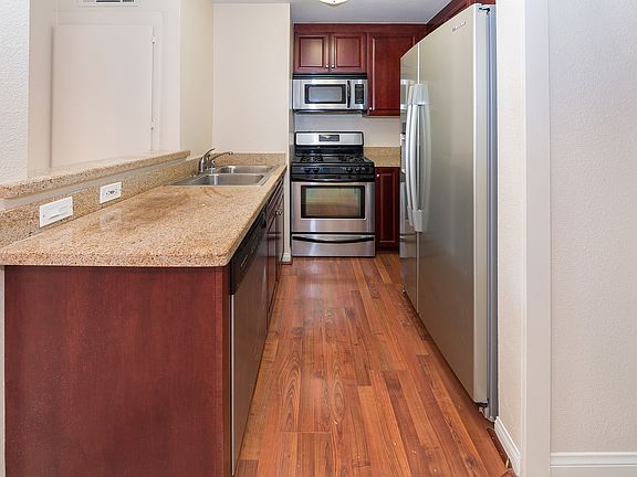 3rd image of 5525 Canoga Ave APT 306