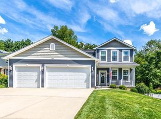 99 Ferndale Dr, Fenton, MO 63026