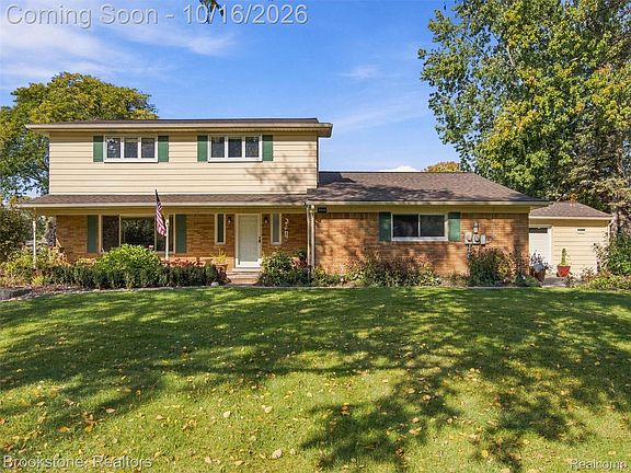 2nd image of 52429 Southdown Rd