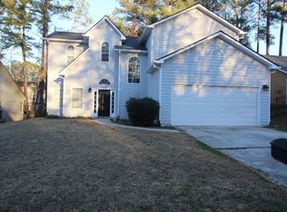 722 Shore Dr, Lithonia, GA 30058