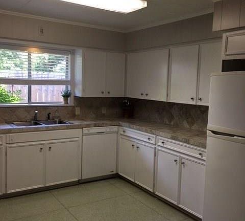 3rd image of 1709 Auburn Ave