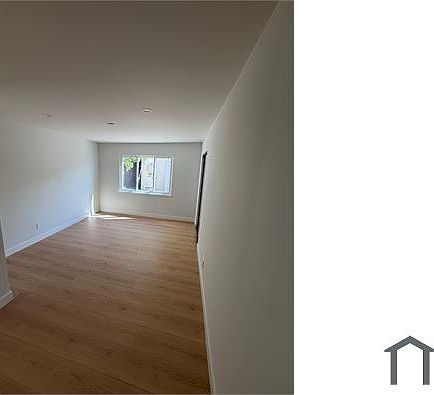 4th image of 10560 Debra Ave