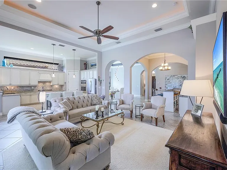 7546 Lantana Cir — Photo 4