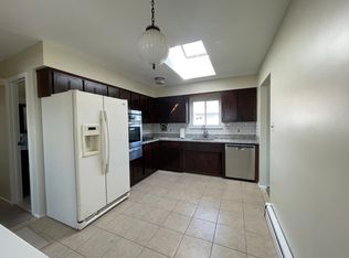 113 Maple Blvd APT 1, Long Beach, NY 11561