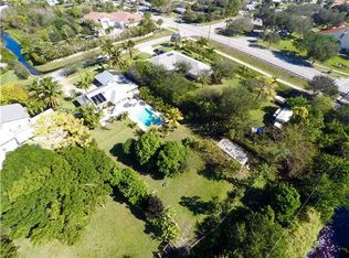 1140 NE Town Ter, Jensen Beach, FL 34957