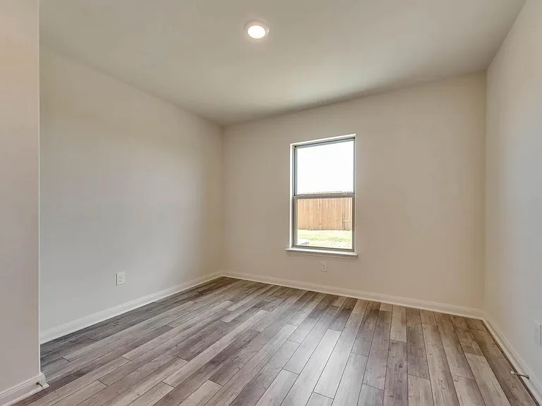 3016 Boran Dr — Photo 6