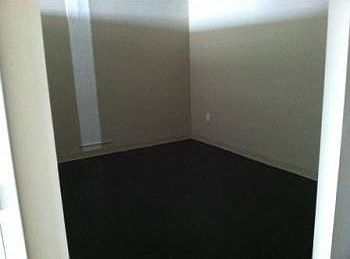 2nd image of 119 E Markham St APT D303