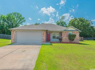 22 Chantileer Ln, Ward, AR 72176
