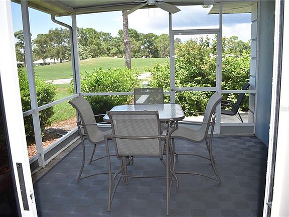 5th image of 425 Wexford Cir