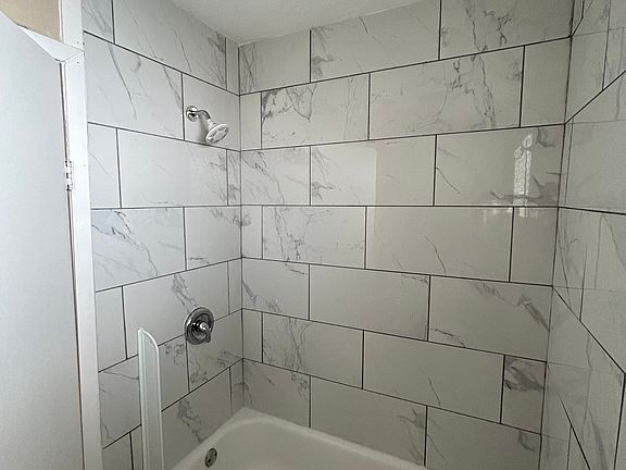 2nd image of 9515 Spiralwood Ln