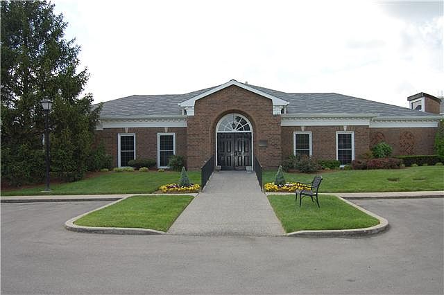 2nd image of 438 Siena Dr #438