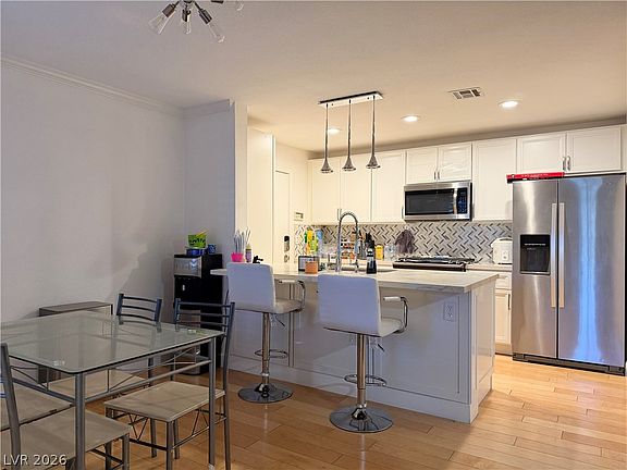 4th image of 8452 Boseck Dr Unit 186