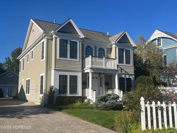 20 Washington St APT B