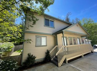 1707 28th St #A, Anacortes, WA 98221
