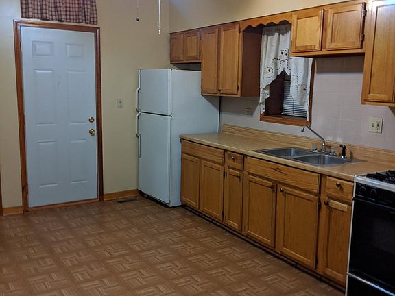 2nd image of 4591 S Archer Ave Floor 1