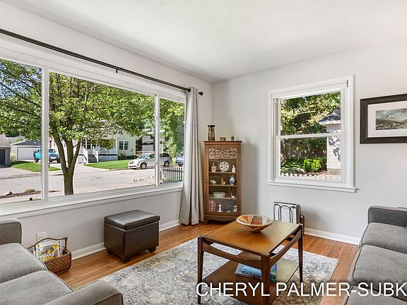 5th image of 305 Arlington Ave
