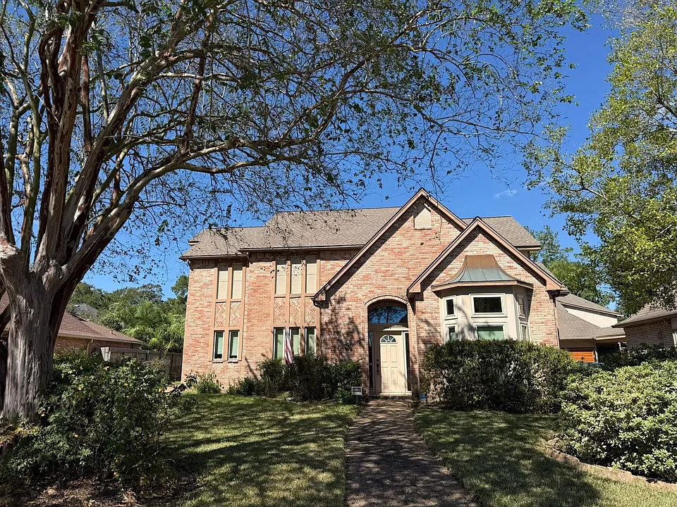 3422 Brimwood Dr