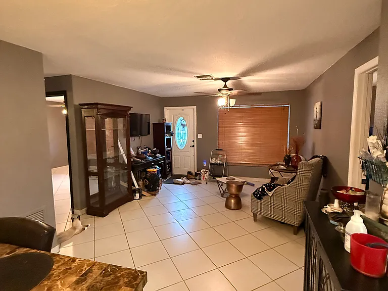 4512 Kilmer Ct — Photo 8
