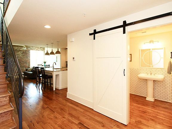 5th image of 207 Mews Way #207