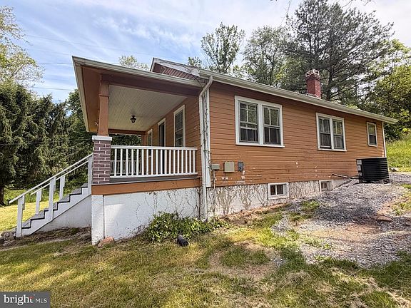 5th image of 45 Pansy Ln