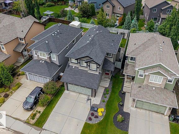 5th image of 3082 Whitelaw Dr NW