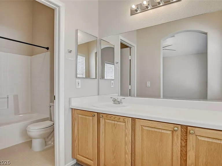 2576 Velez Valley Way — Photo 35