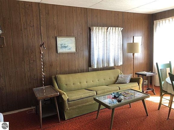 5th image of 3138 Crystal Dr