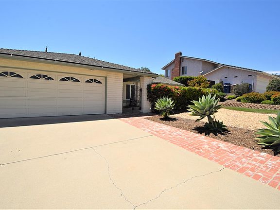 3rd image of 2474 Parkway Dr