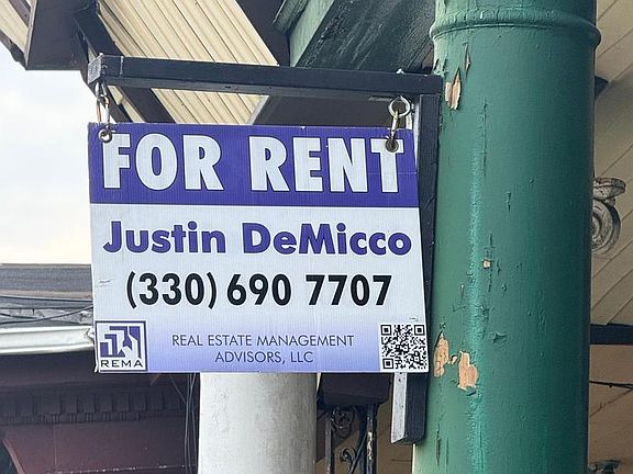 4th image of 1332 W Hunting Park Ave
