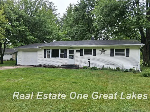 11315 Wahl Rd, Saint Charles, MI 48655