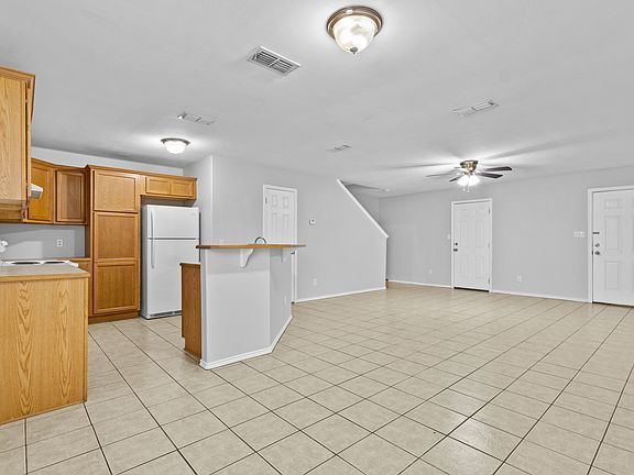 4th image of 3610 N Arroyo Park Ln APT 4