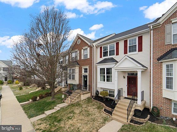 3rd image of 13516 Tackhouse Ct