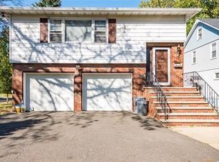 1487 Brookside Dr, Union, NJ 07083