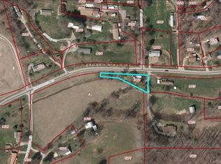 459 Reeves Cove Rd, Candler, NC 28715