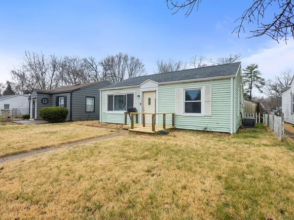 1529 Wilbur St, South Bend, IN 46628