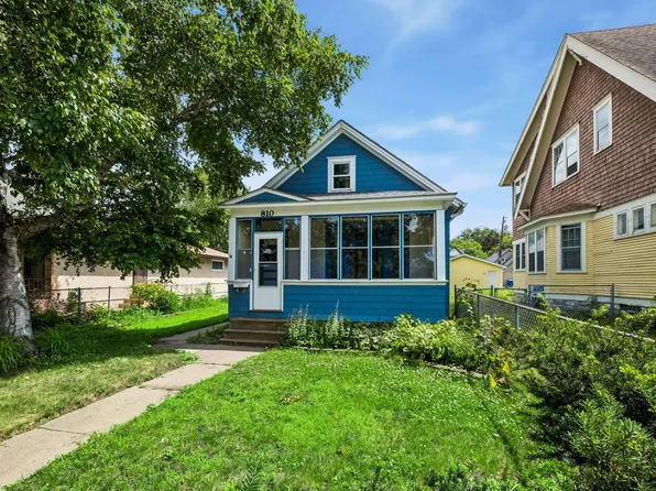 810 Randolph Ave, Saint Paul, MN 55102