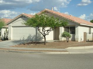 7721 S Precious Opal Dr, Tucson, AZ 85747