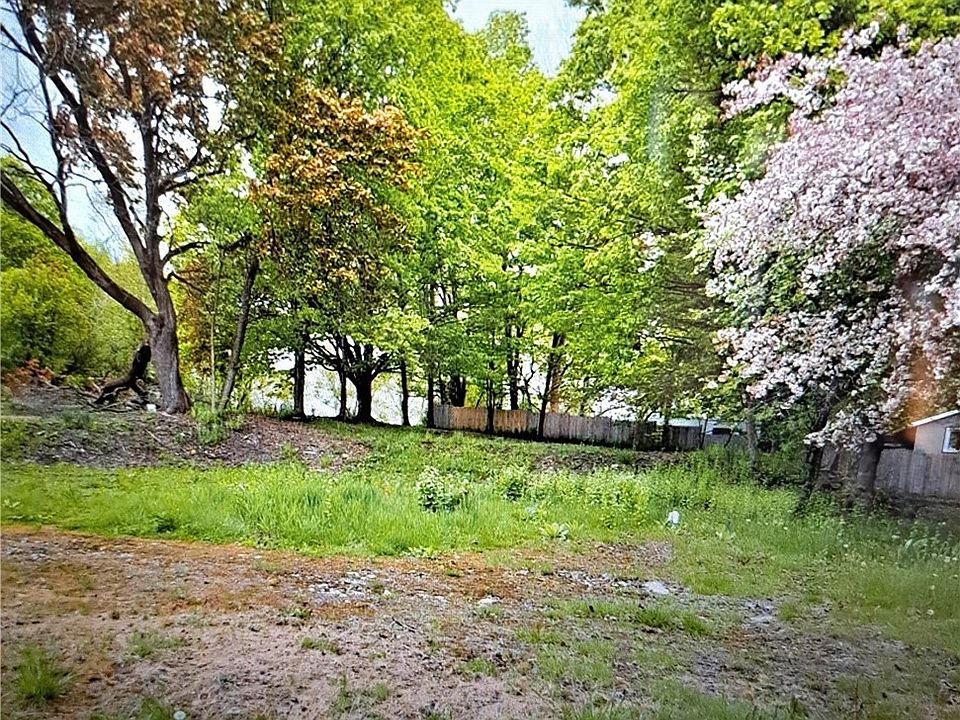 1st image of 17 Voorhees Ave #37