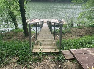 3492 River Dr, Richmond, KY 40475