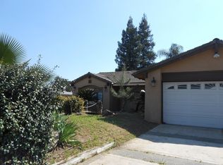 2303 4th St, Sanger, CA 93657
